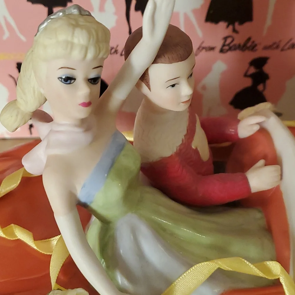 Vintage 1963 Barbie & Ken Musical Figurine